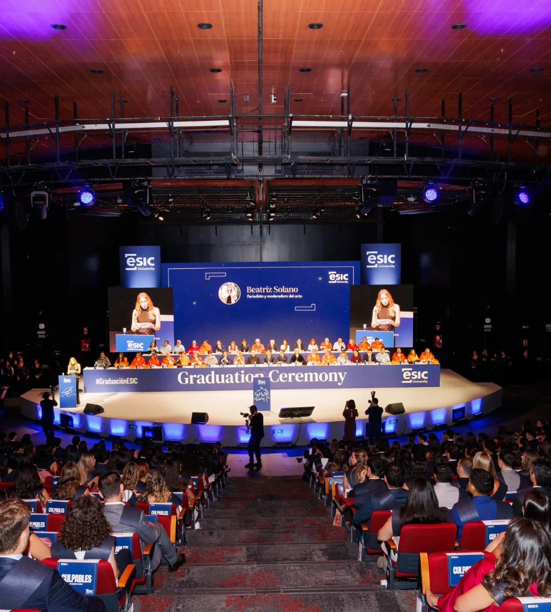 ceremonia graduacion acto profesional beatriz solano