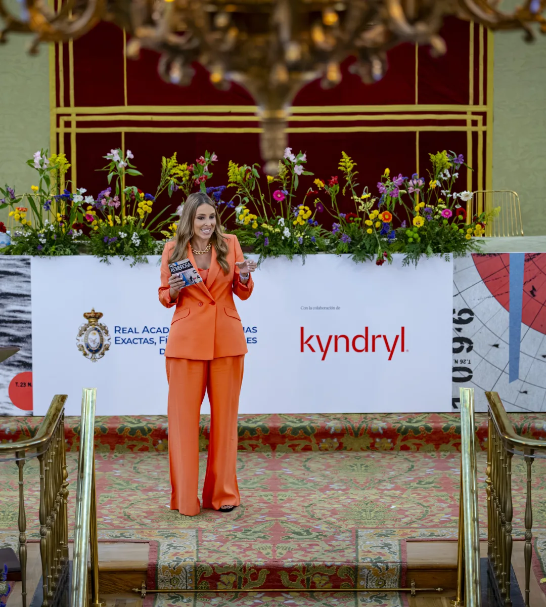 real academia ciencias kyndryl evento asombrosa presentadora profesional